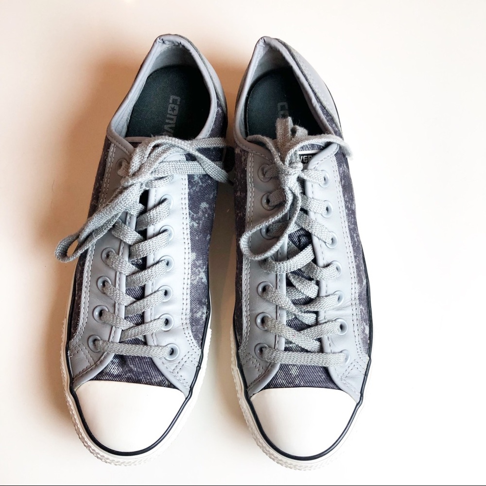 Converse - Picture 3 of 8